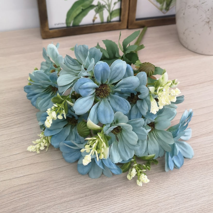 Искусственные цветы в Салавате | Цветы искусственные «Ромашки с бутонами», голубые, букет