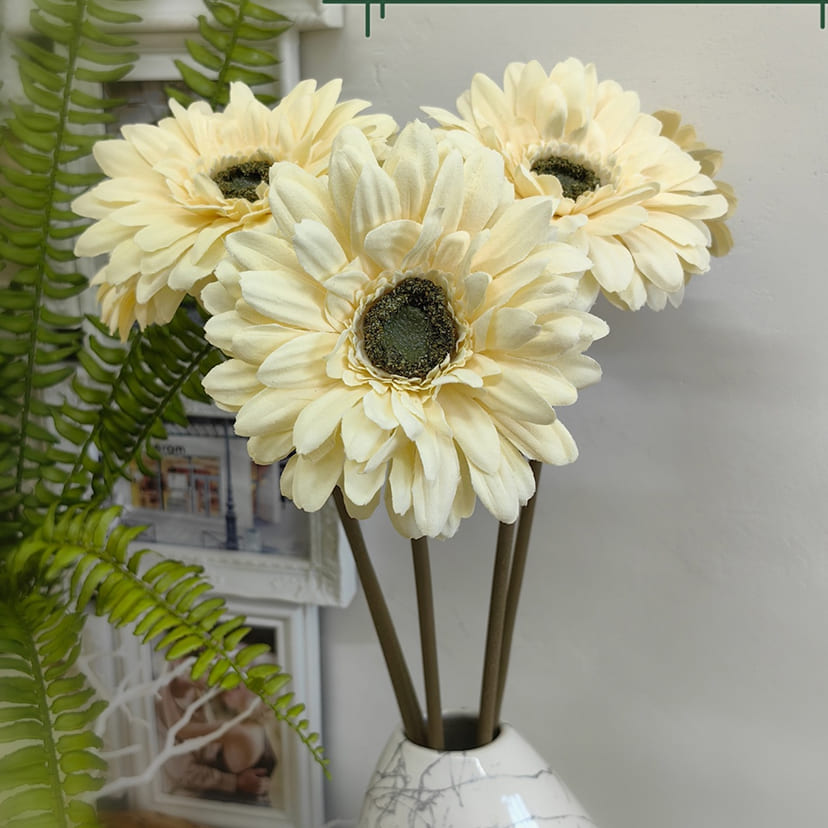 Искусственные цветы в Салавате | Цветок искусственный «Гербера», молочно-персиковая, одиночный