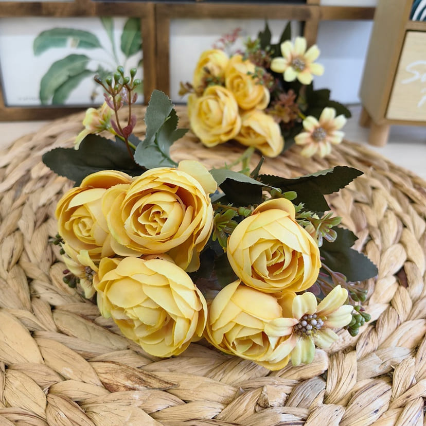 Искусственные цветы в Салавате | Цветы искусственные «Камелии с мелкоцветом», желтые, букет